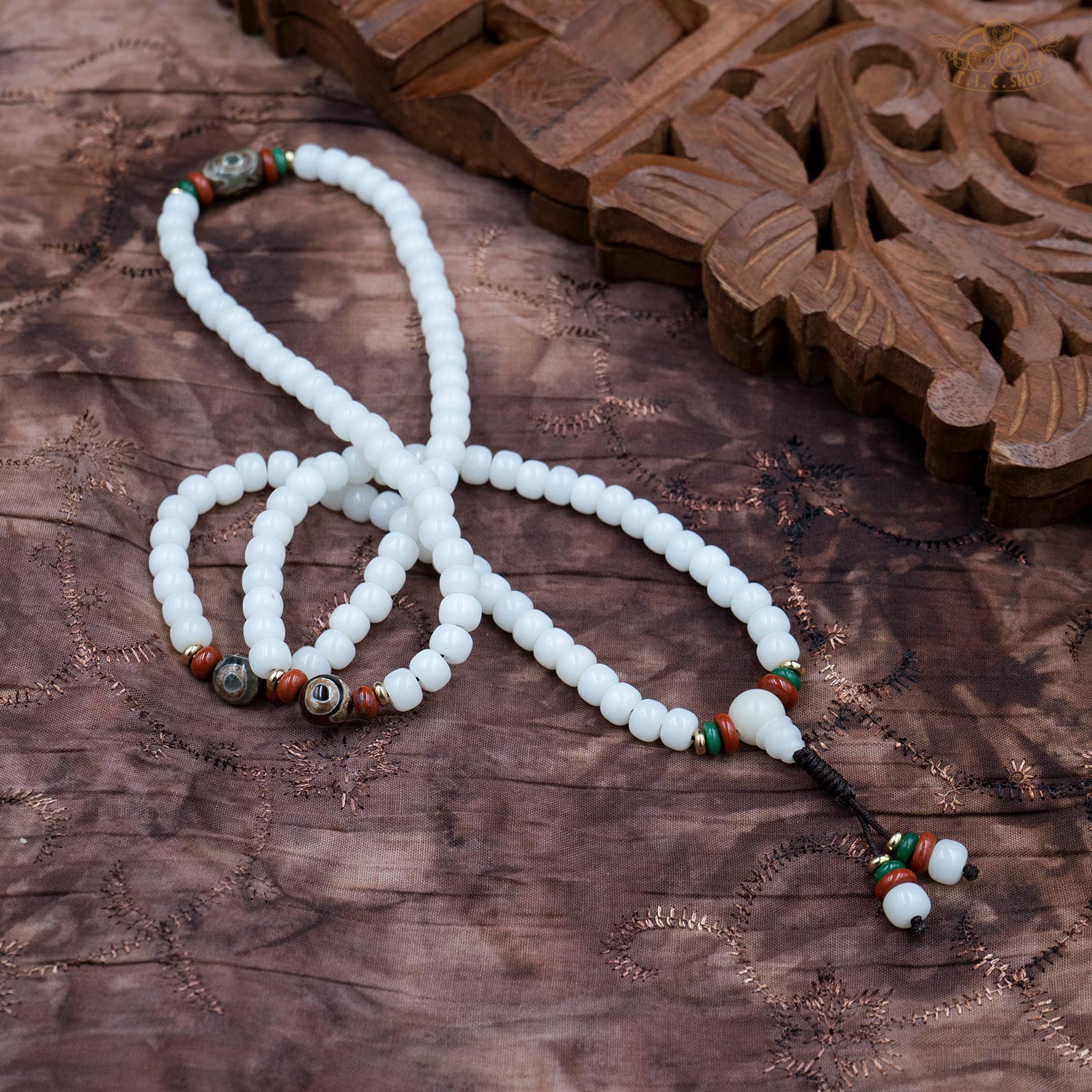 White Bodhi Seed 8mm 108-Bead Traditional Prayer Mala