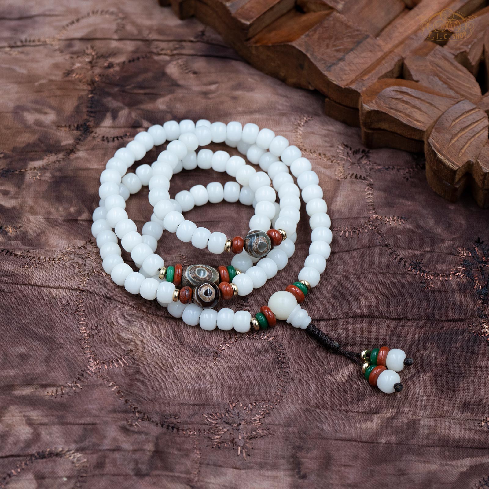 White Bodhi Seed 8mm 108-Bead Traditional Prayer Mala