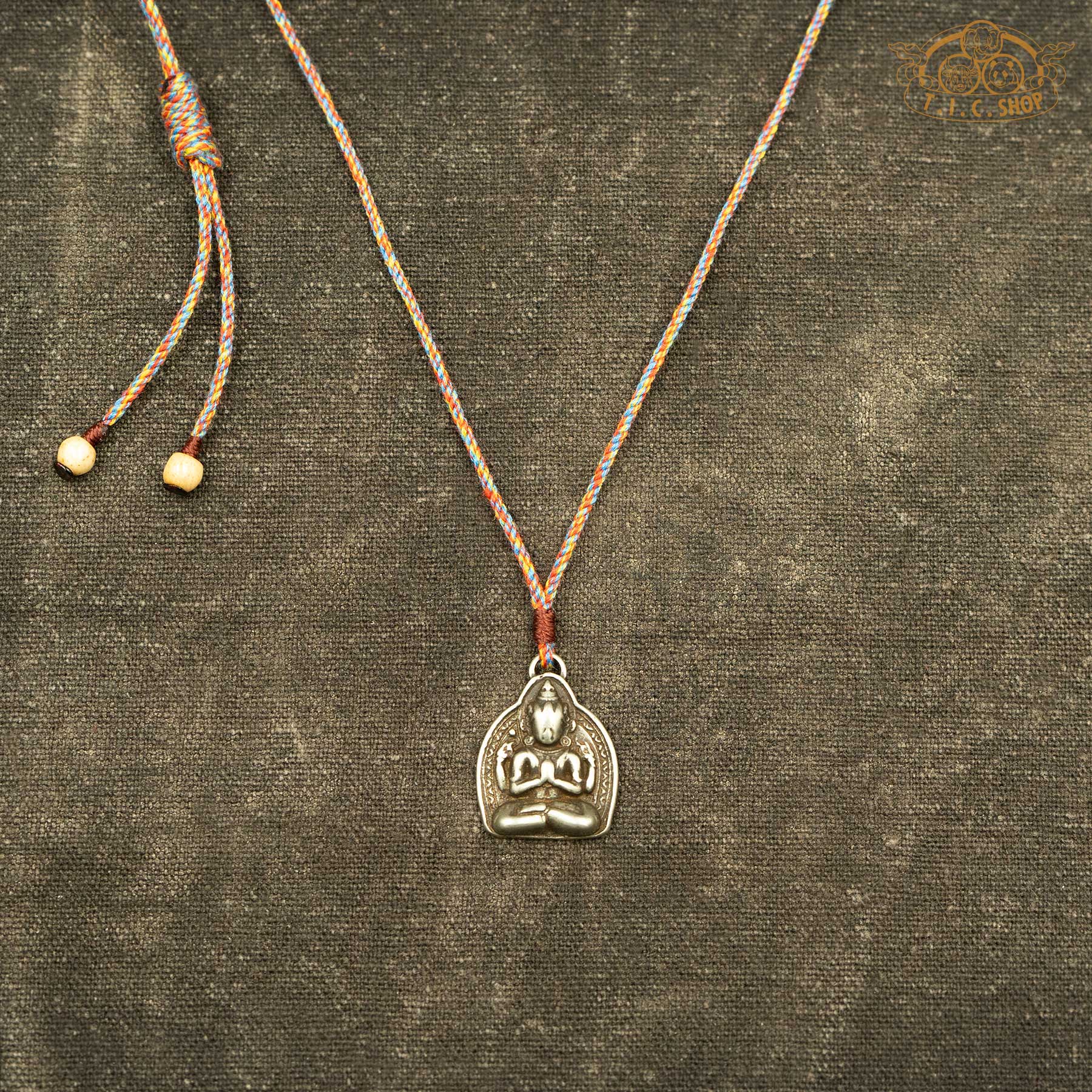 Four-armed Avalokiteshvara Amulet Pendant Necklace