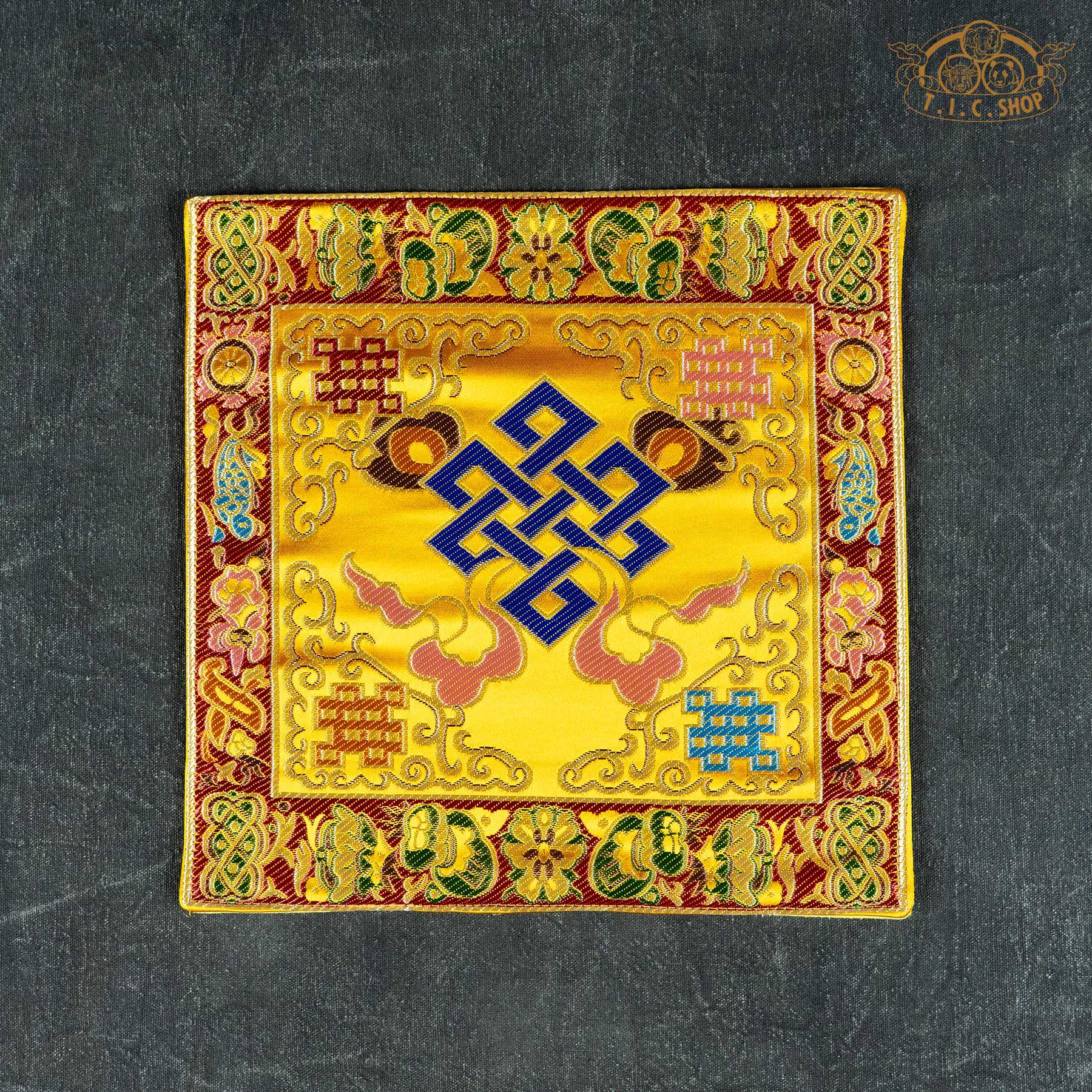 Endless Knot Yellow Brocade Table Mat