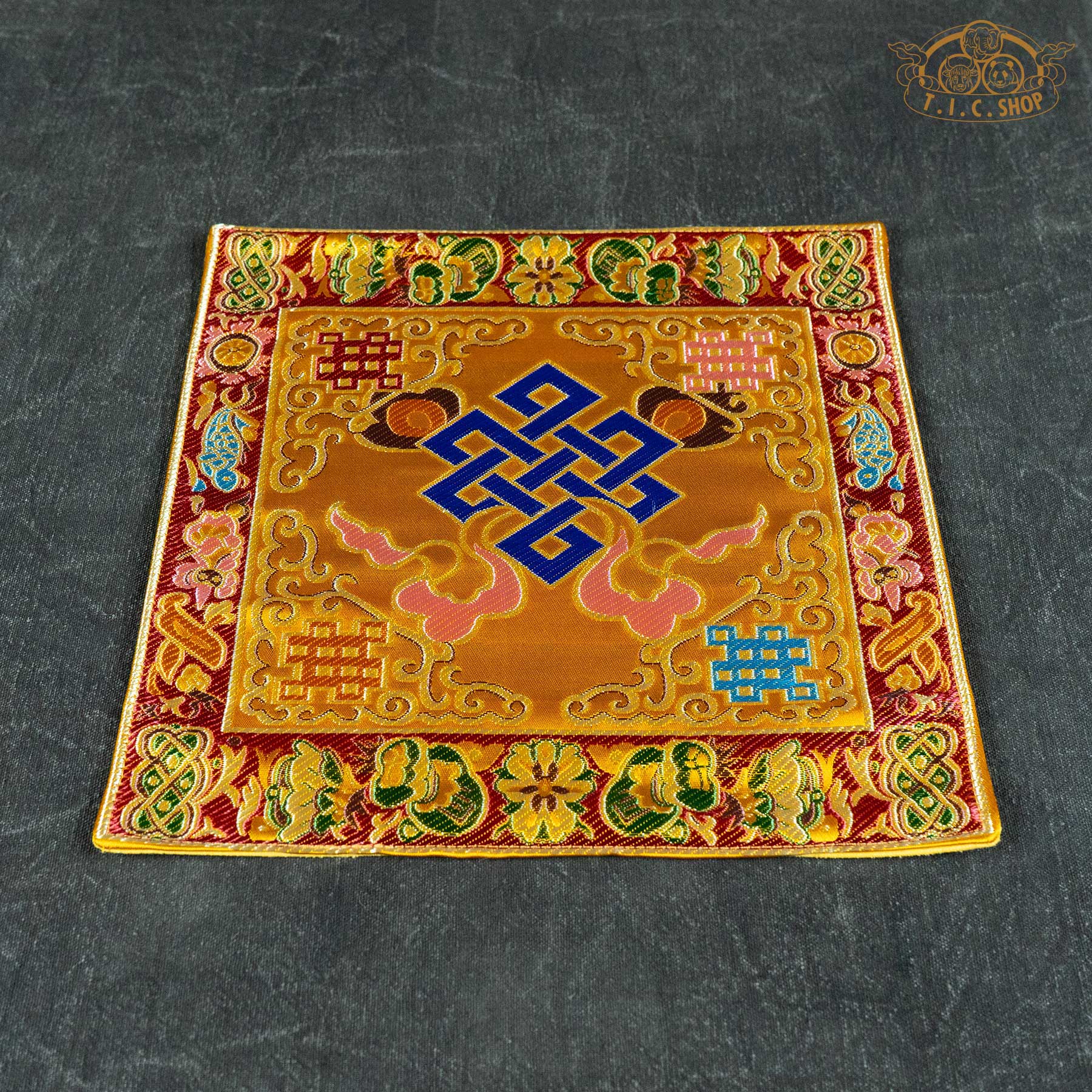 Endless Knot Yellow Brocade Table Mat