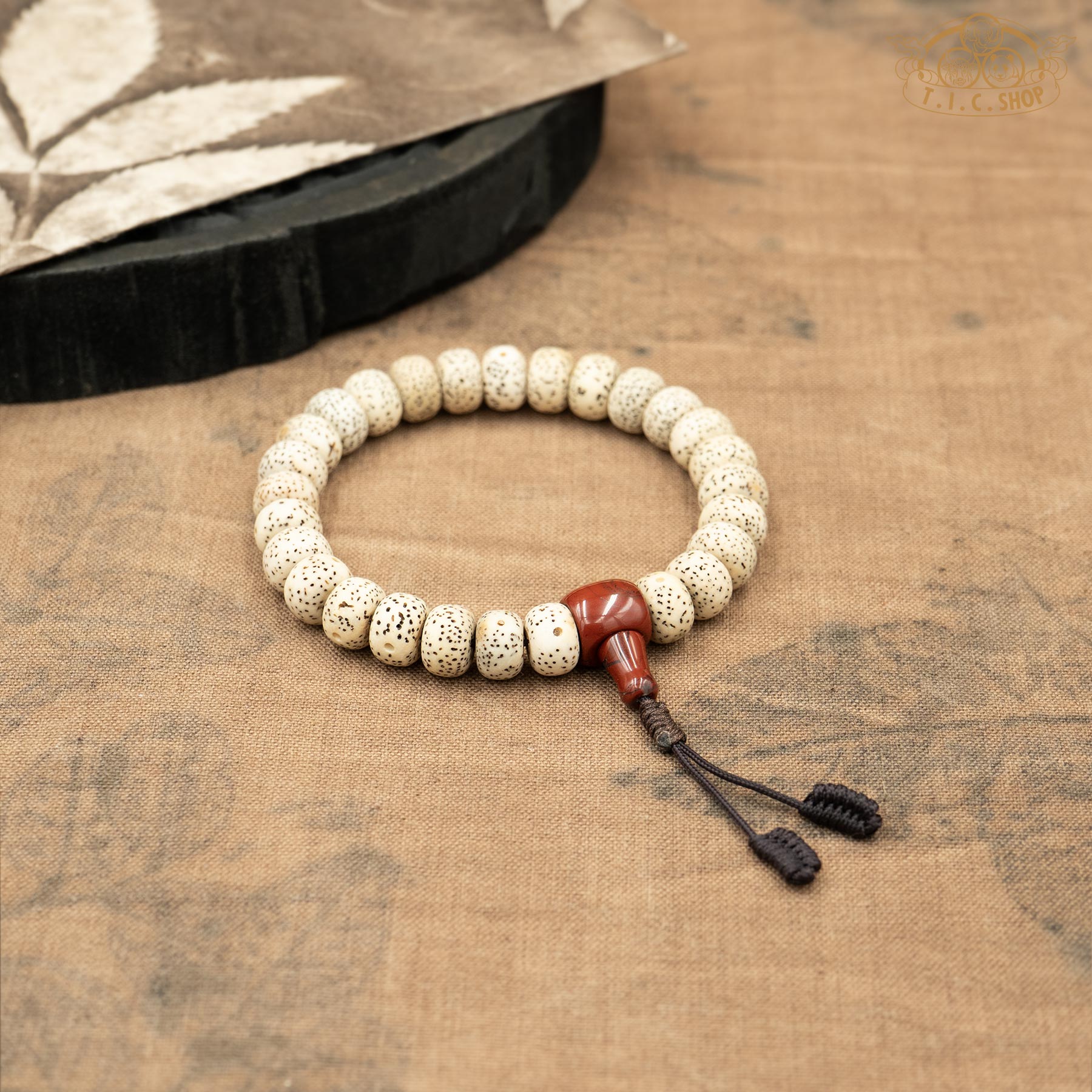 Moon and Stars Bodhi Seeds 11mm 27-bead Tibetan Traditional Wrist Mala