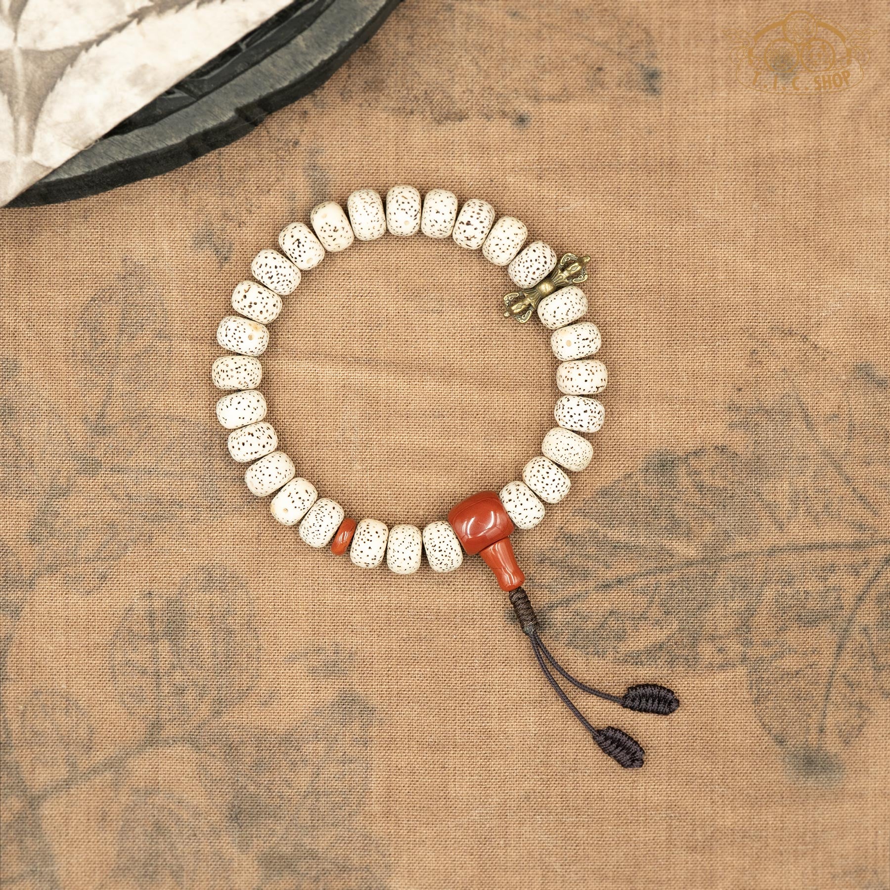 Moon and Stars Bodhi Seeds 11mm 27-bead with Vajra Tibetan Traditional Wrist Mala