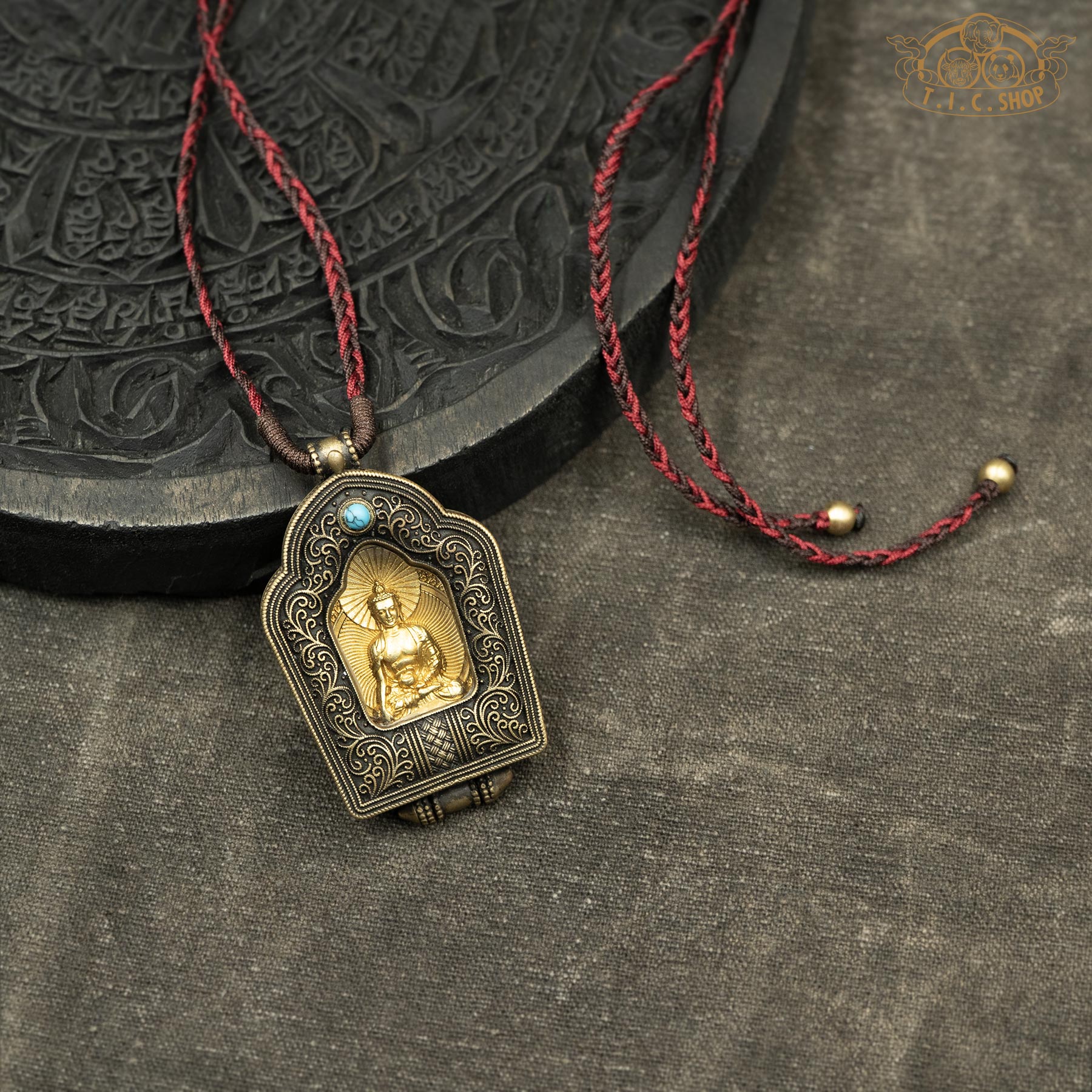 Shakyamuni Buddha Gau Amulet Box
