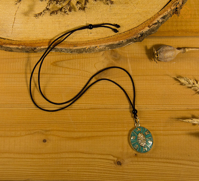 Powerful Vajra Tibetan Style Inlay Pendant Necklace