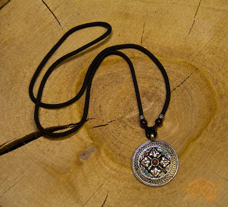 Powerful Vajra Tibetan Style Filigree Pendant Necklace