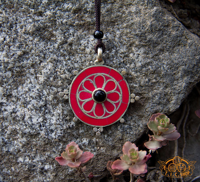 Dharma Wheel Tibetan Style Inlay Pendant Necklace