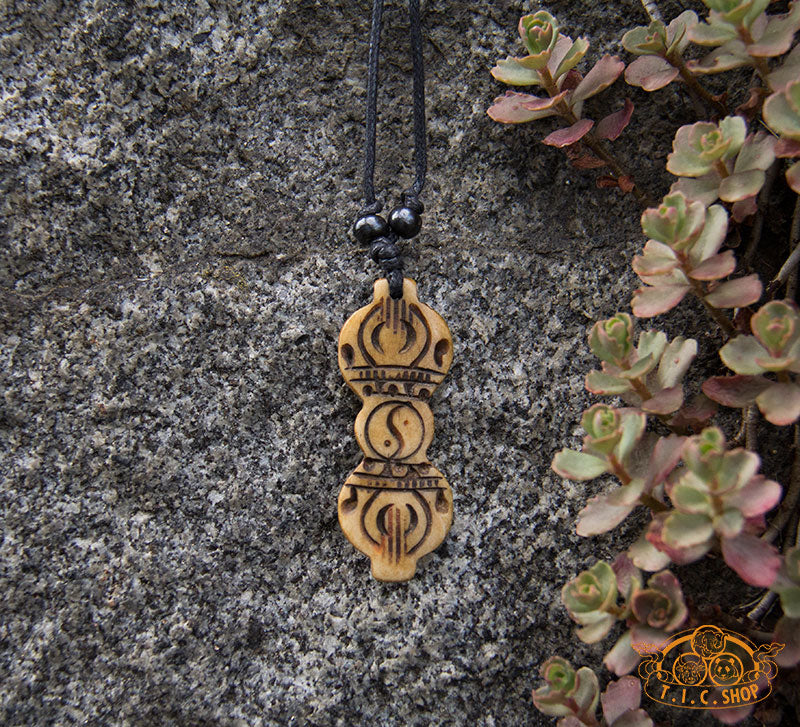 Vajra Symbol Yak Bone Amulet Pendant Necklace