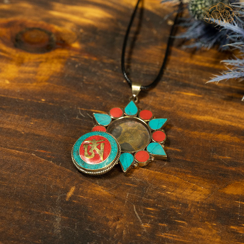 Handmade OM / Wisdom Eye Symbol Amulet Necklace