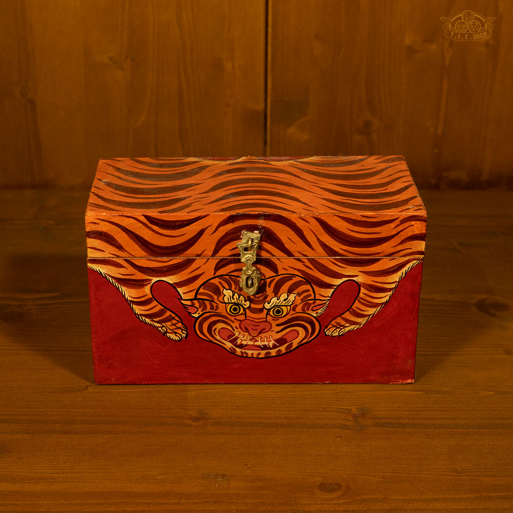 Tiger Motif Hand-Painted Wooden Treasure Chest Jewelry Box Red