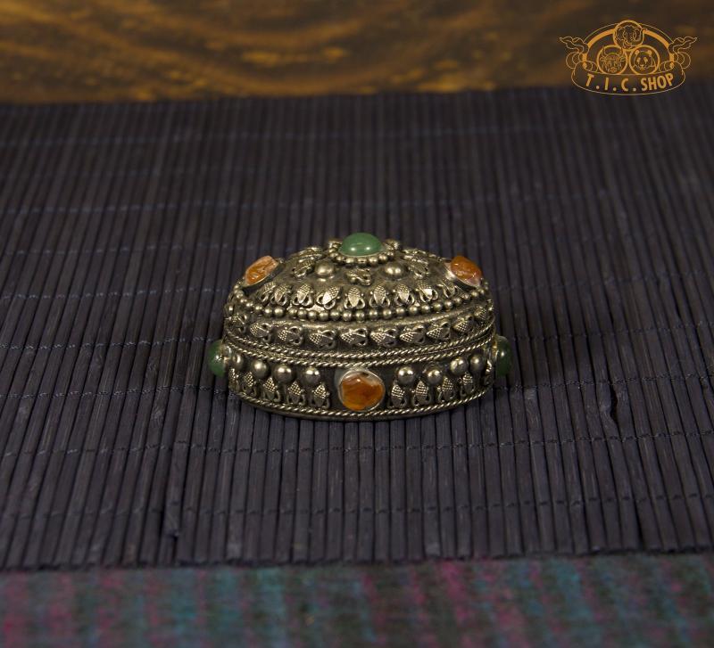 Tibetan Natural Stones Oval-Shaped Metal Trinket Box / Jewelry Box