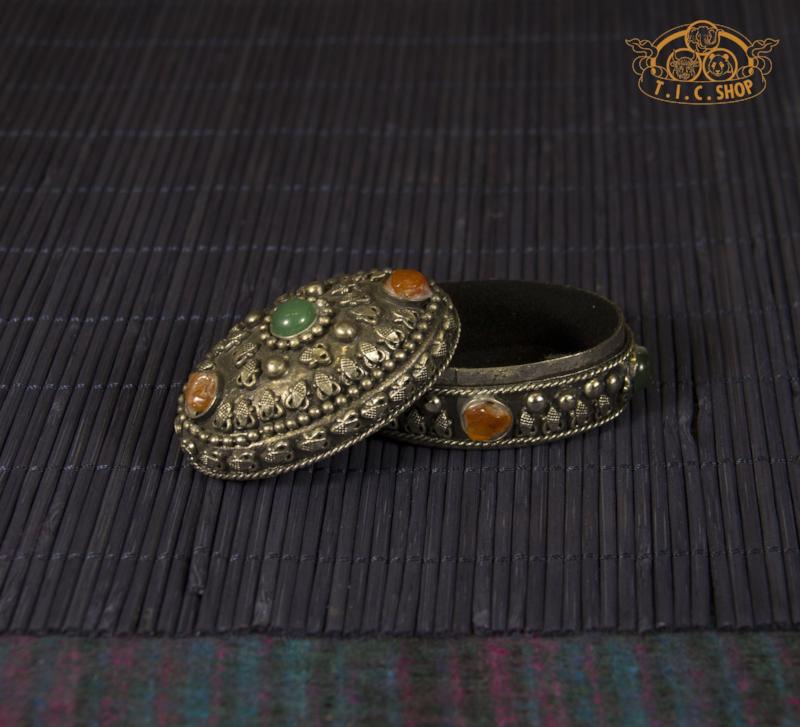Tibetan Natural Stones Oval-Shaped Metal Trinket Box / Jewelry Box