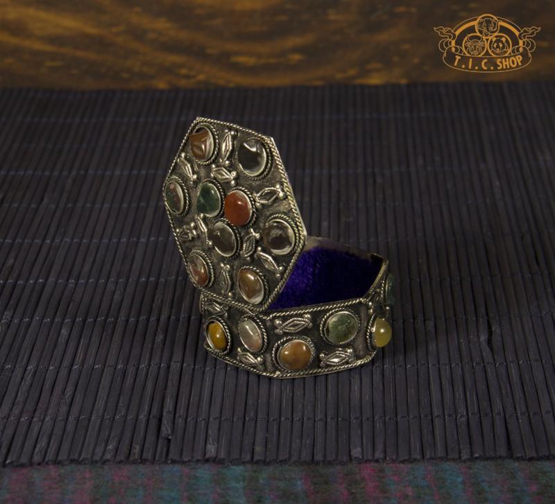 Tibetan Natural Stones Hexagon-Shaped Metal Trinket Box / Jewelry Box