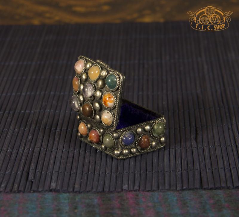 Tibetan Natural Stones Metal Trinket Box / Jewelry Box