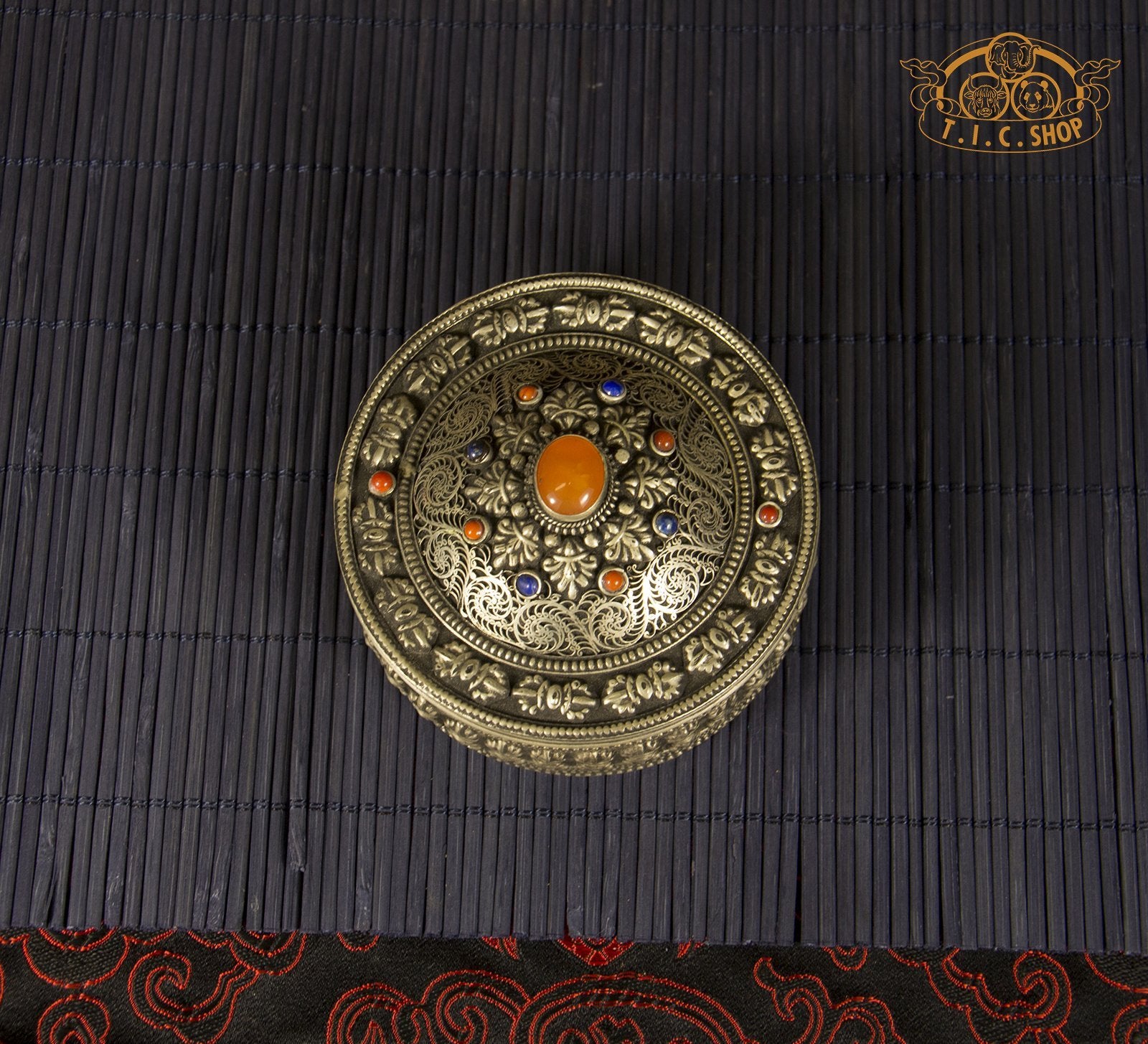 Vajra Motifs Tibetan Natural Stones Metal Filigree Trinket Box / Jewelry Box