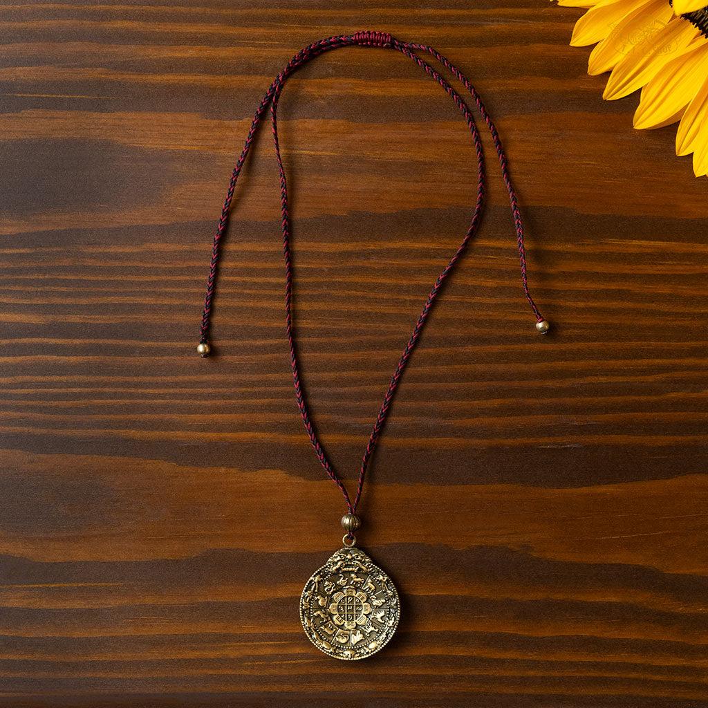 Nine Palace Eight Trigrams Twelve Zodiac Signs Amulet Pendant