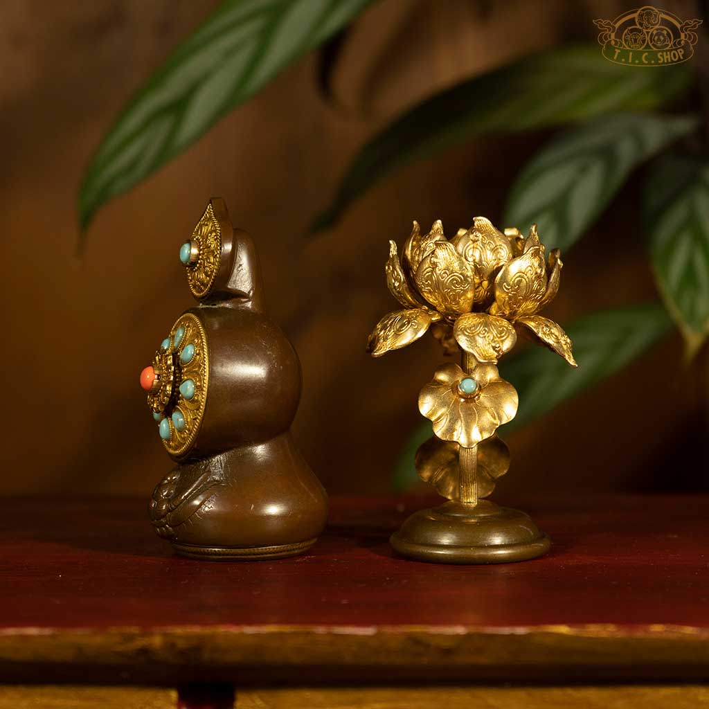 Flower & Torma Buddhist Altar Decoration