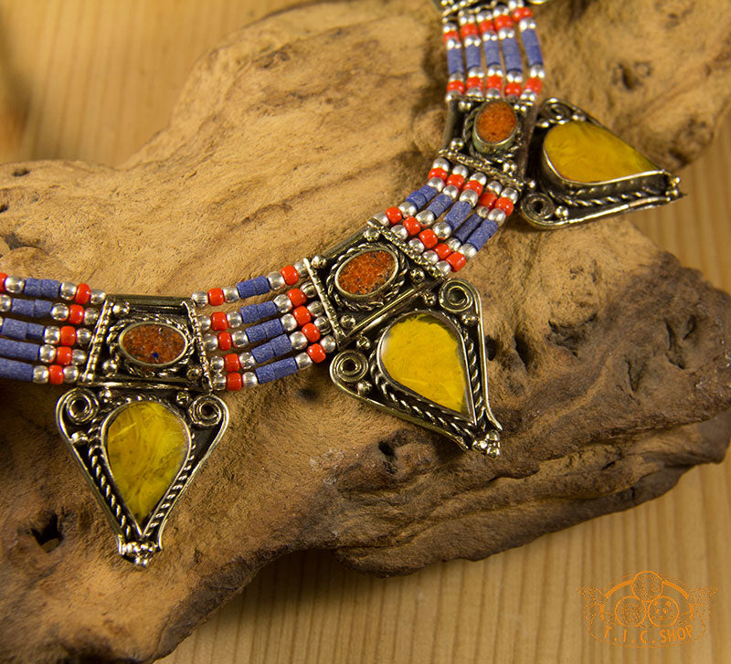 Sunlight Through the Mountain Traditional Tibetan Style Necklace