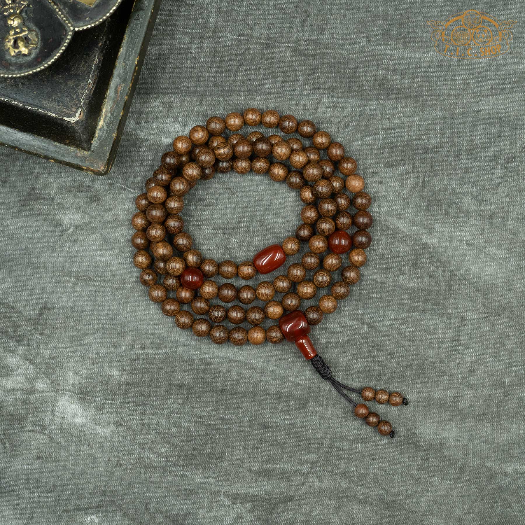 Golden Sandalwood 8mm 108-Bead Traditional Prayer Mala