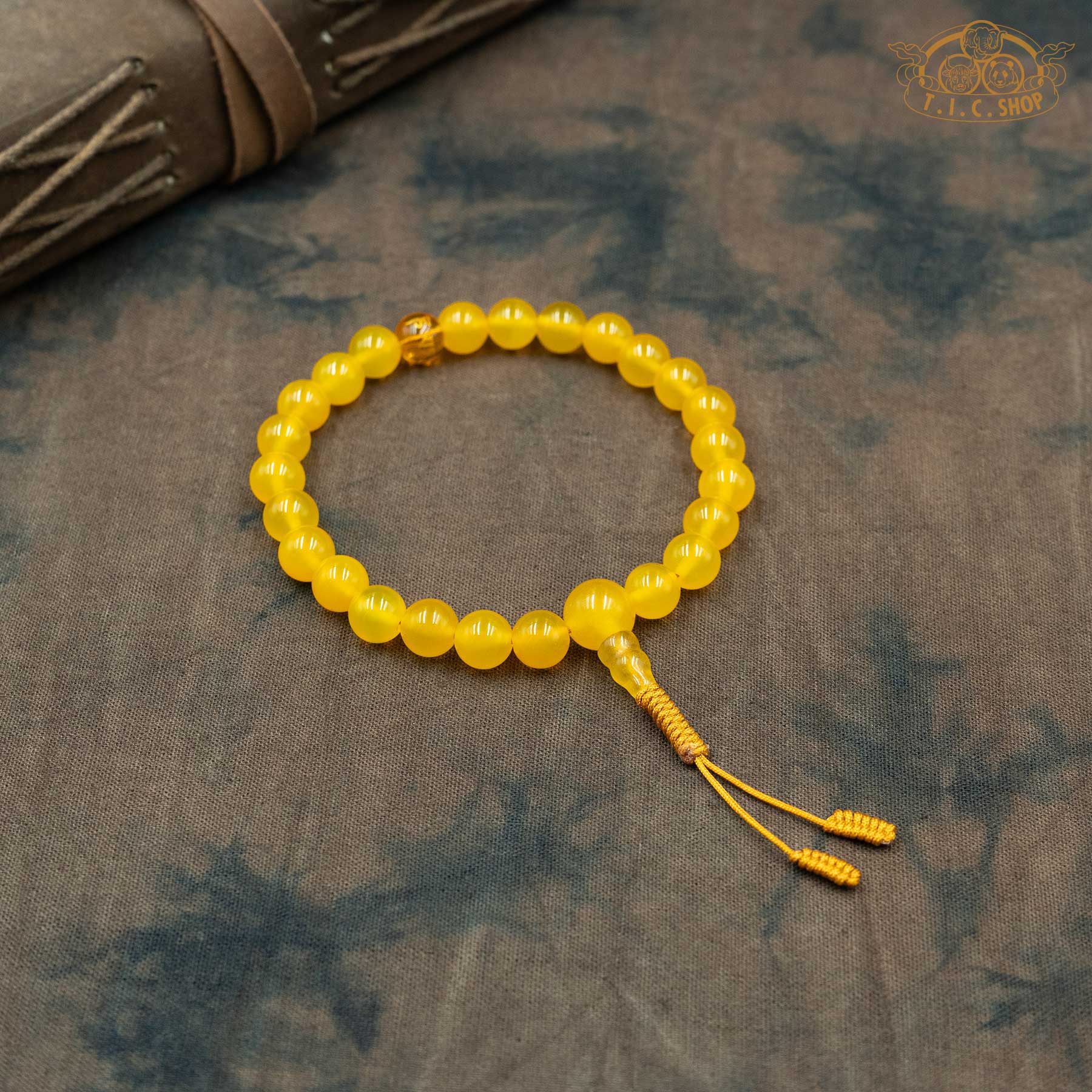 Om Mantra Yellow Agate 8mm Beads Wrist Mala