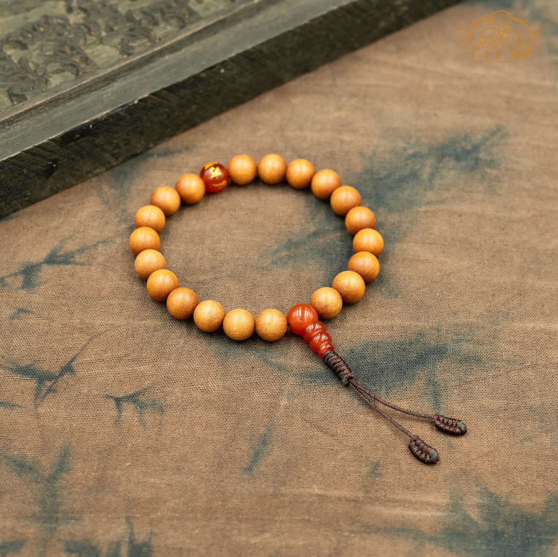 Sandalwood 8mm Beads Wrist Mala Bracelet