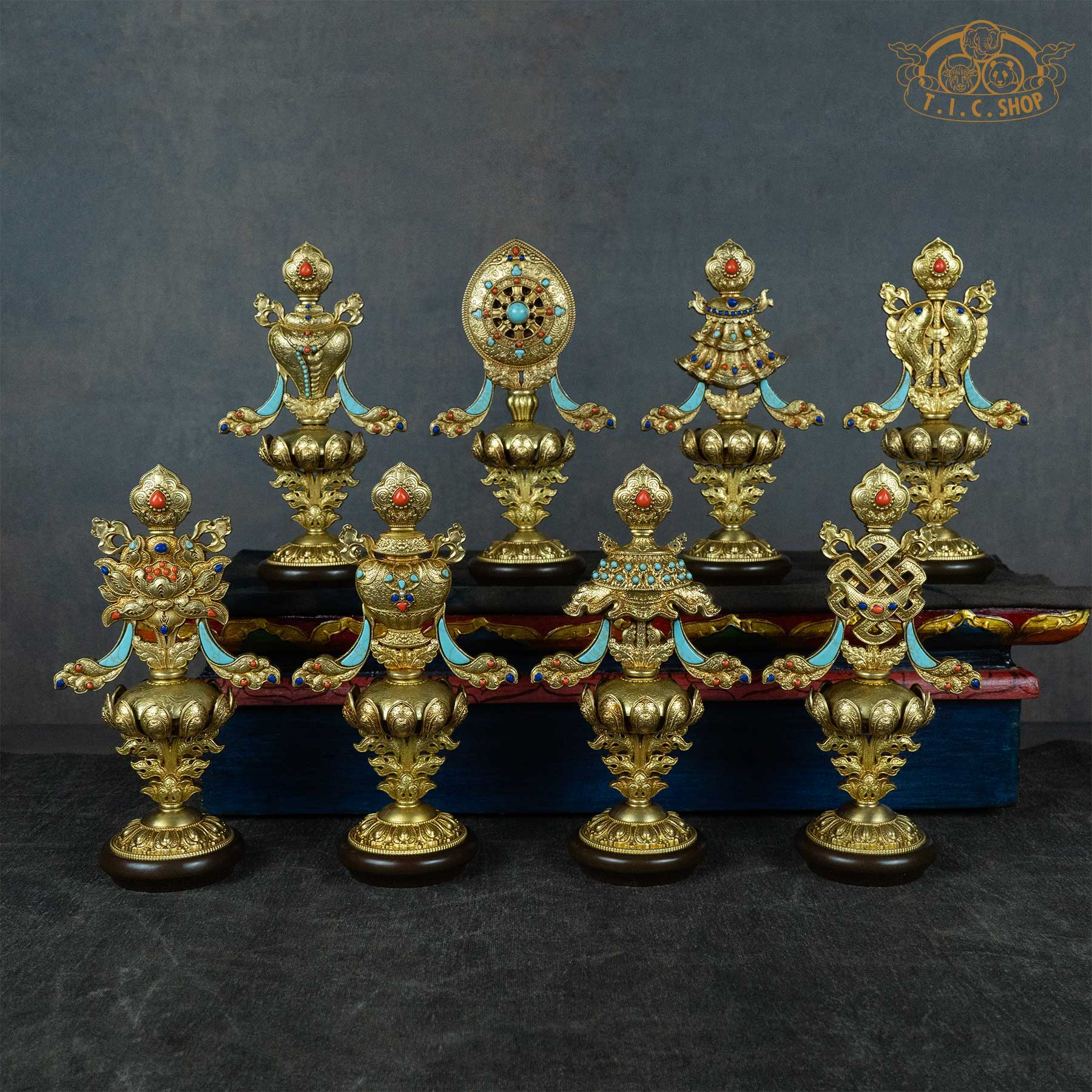 Eight Auspicious Symbols Buddhist Altar Decoration