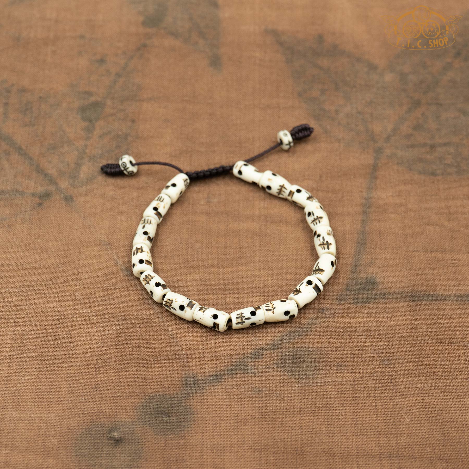 Skull-Shaped Tibetan Yak Bone Amulet Bracelet