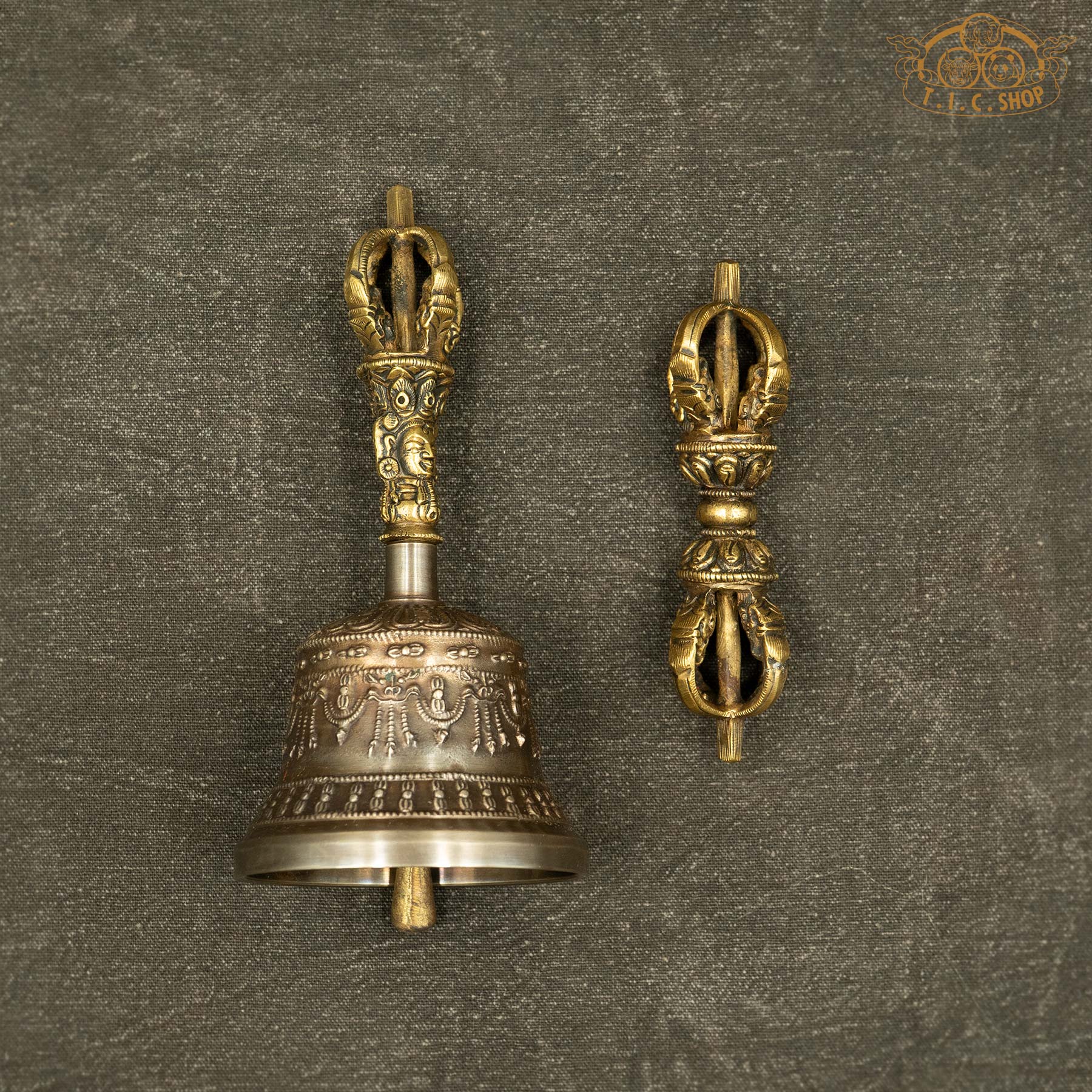 Tibetan Vajra and Bell (Dorje and Ghanta) Ritual Set Medium
