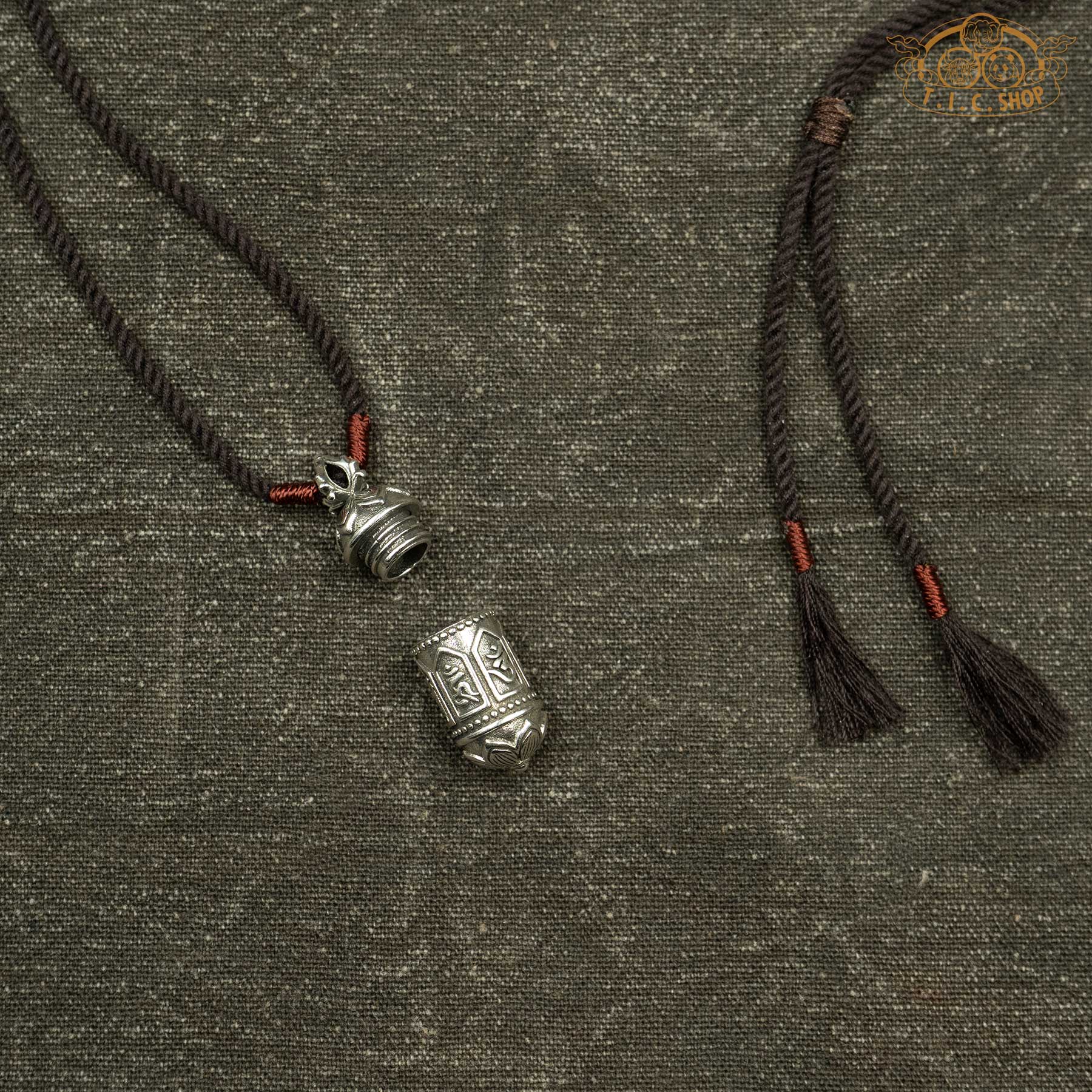 Om Mani Padme Hum Mantra Gau Box Pendant Necklace