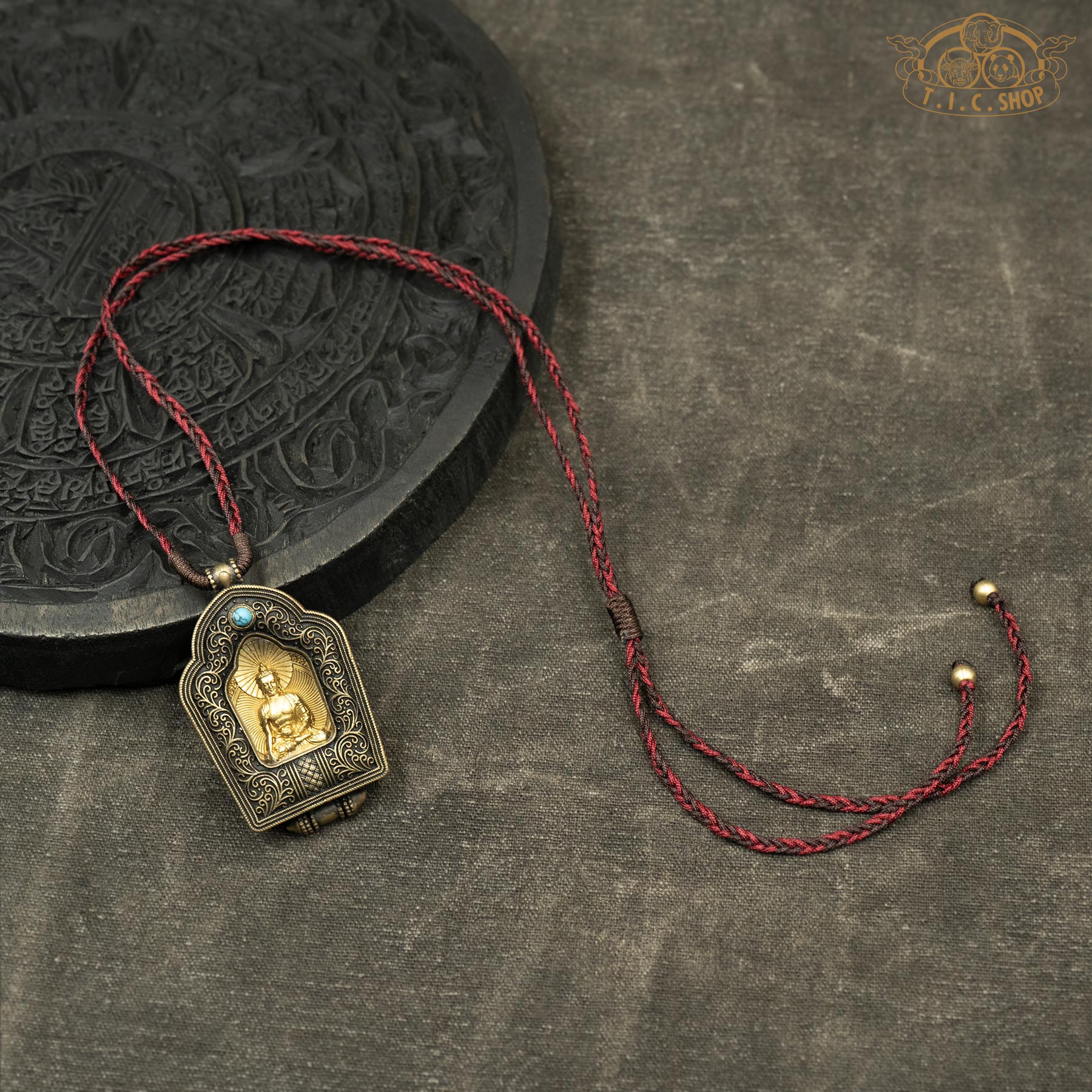 Shakyamuni Buddha Gau Amulet Box