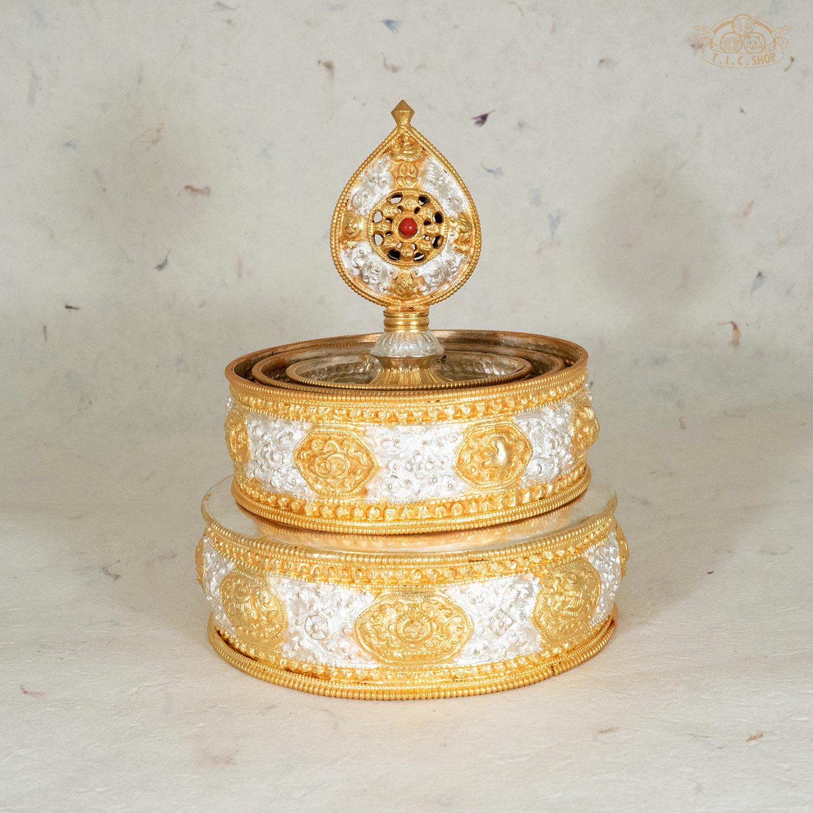 Traditional Buddhist mandala set with eight auspicious symbols, handmade in the Himalayas, 31cm tal