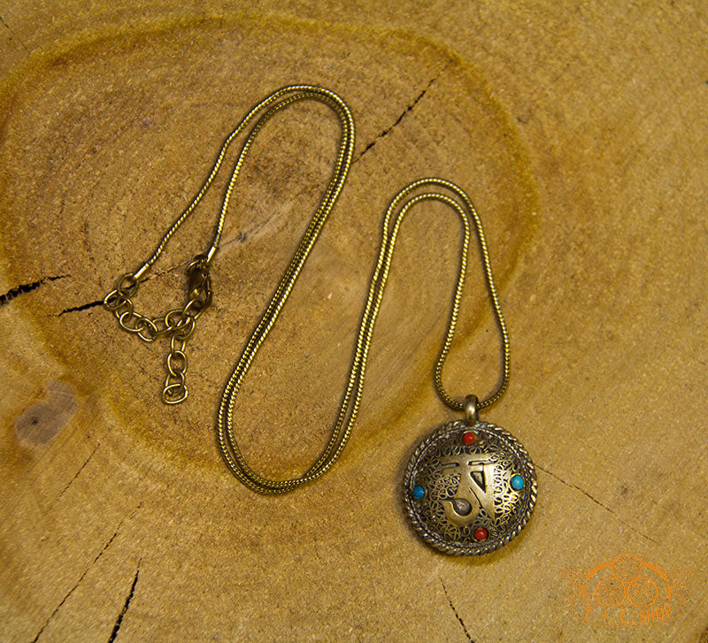 Symbolic Double-Sided Filigree Pendant Necklace