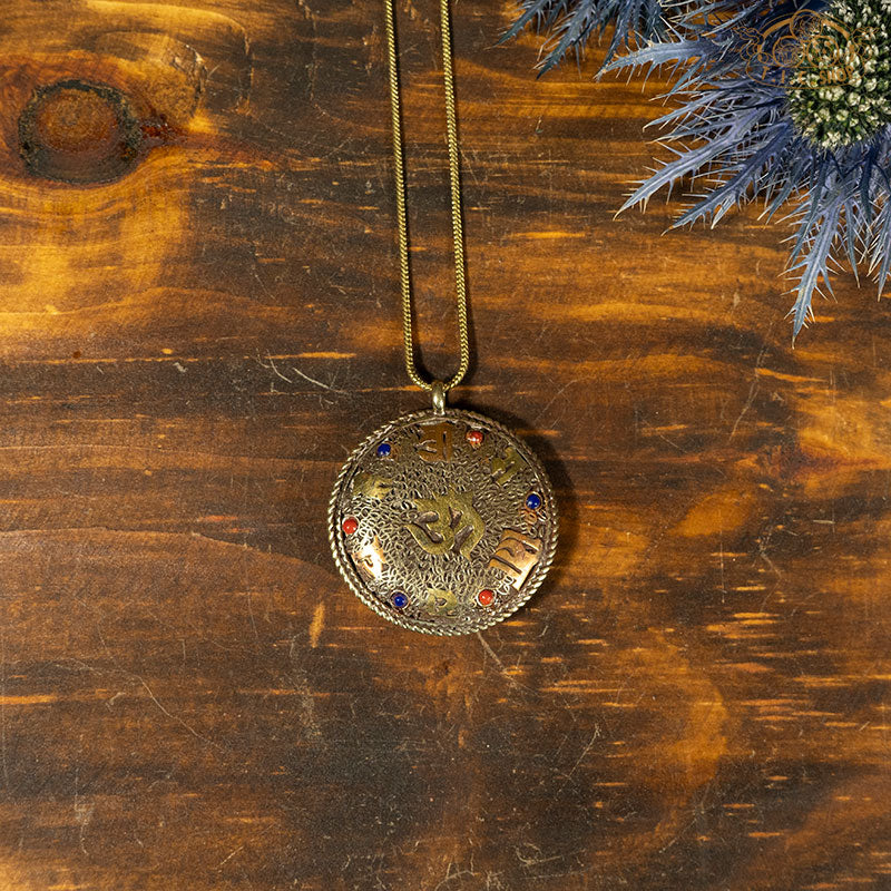Traditional handmade inlaid metal filigree pendant necklace