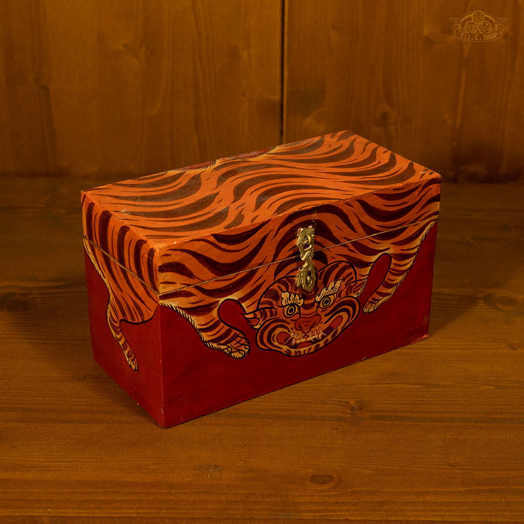 Tiger Motif Hand-Painted Wooden Treasure Chest Jewelry Box Red