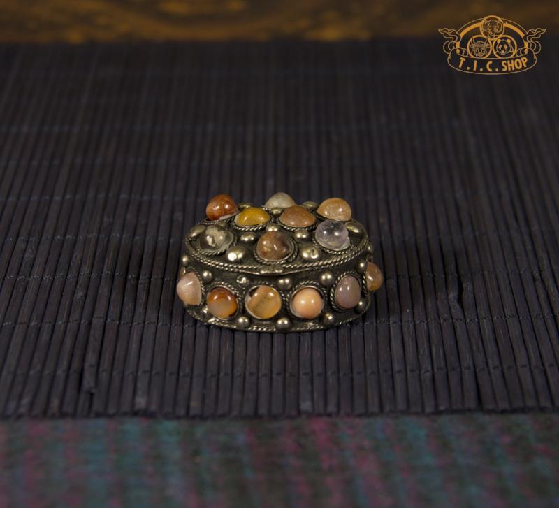 Tibetan Natural Stones Oval-Shaped Metal Trinket Box / Jewelry Box