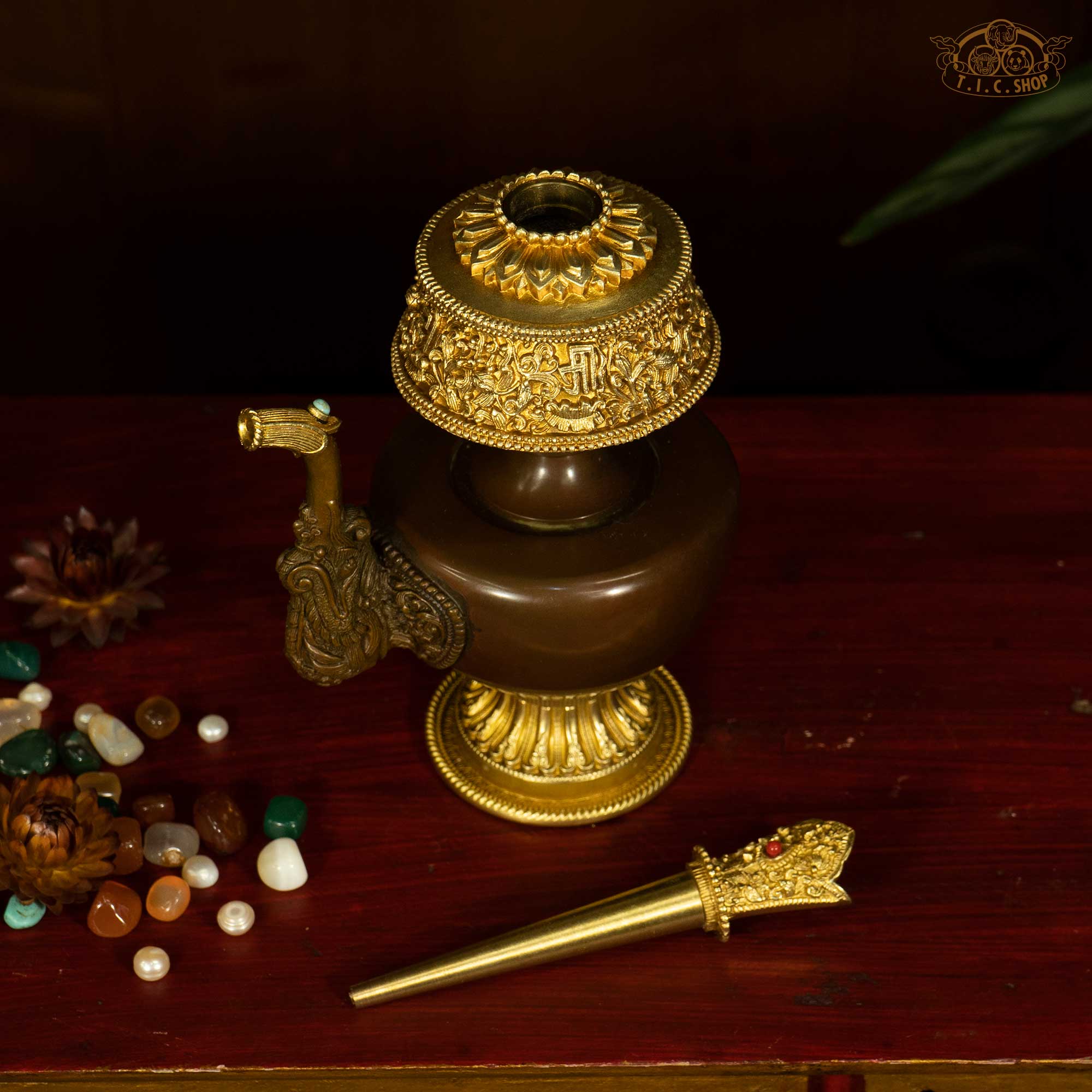 Bumpa Ritual Vase with Spout