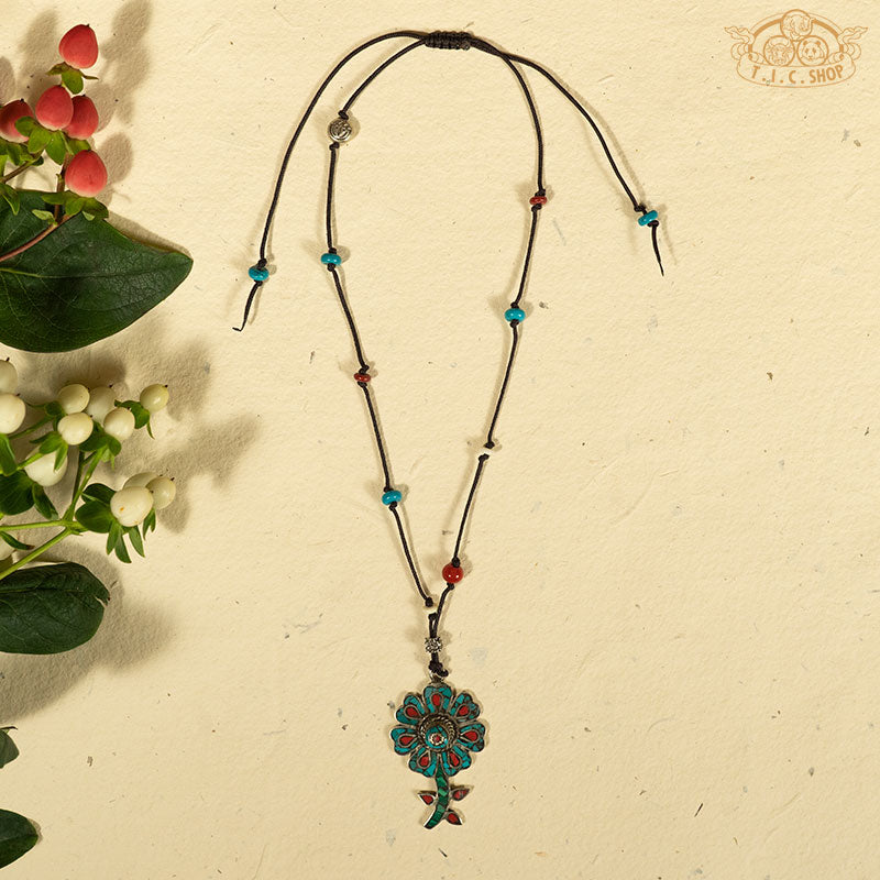 Flower Handmade Tibetan Style Pendant Necklace