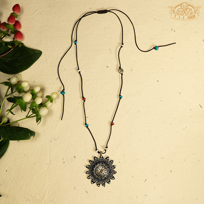 Powerful Vajra Tibetan Style Filigree Pendant Necklace