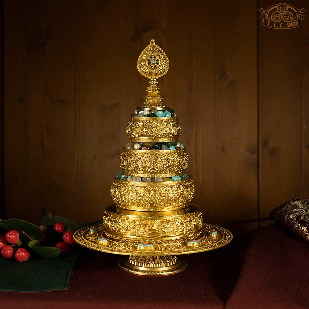 HUIBAO Mandala spiral stupa top engraved with Eight Auspicious Symbols, finely crafted Tibetan Buddhist sacred circle for meditation, offering, and merit accumulation